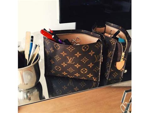 lv toiletry pouch 15 size